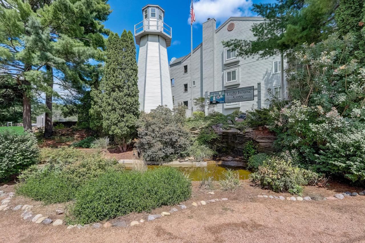 Wfc Lakefront Views Family Or Romance Wisconsin Dells Exterior photo